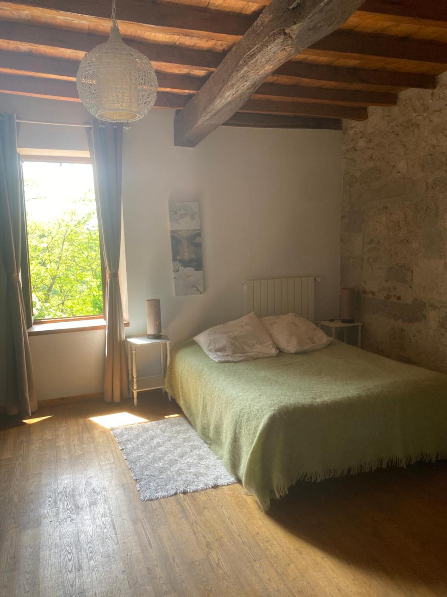 Chez Sophie - Gite Et Gite Equestre Clermont-Dessous Bagian luar foto